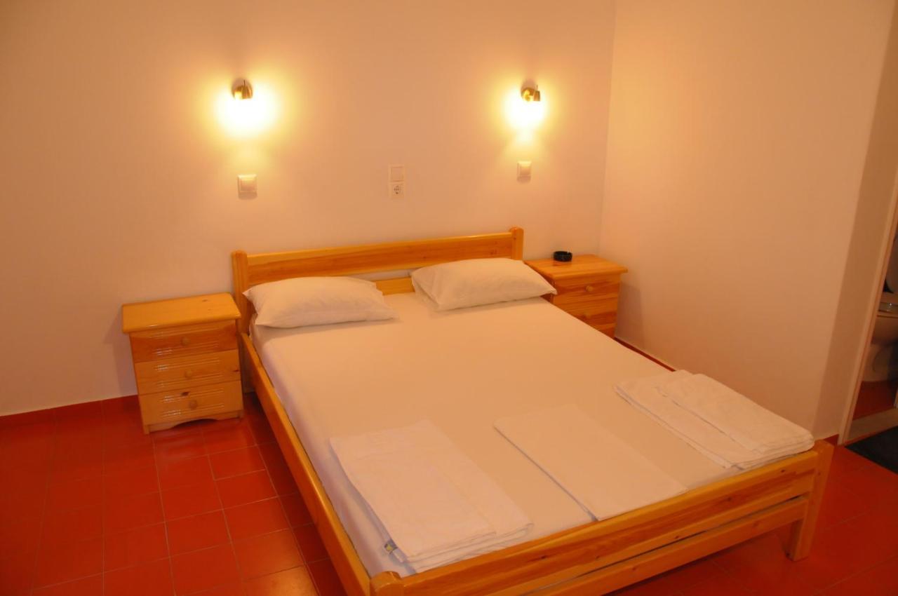 Chalikias Rooms Asprogerakata Экстерьер фото