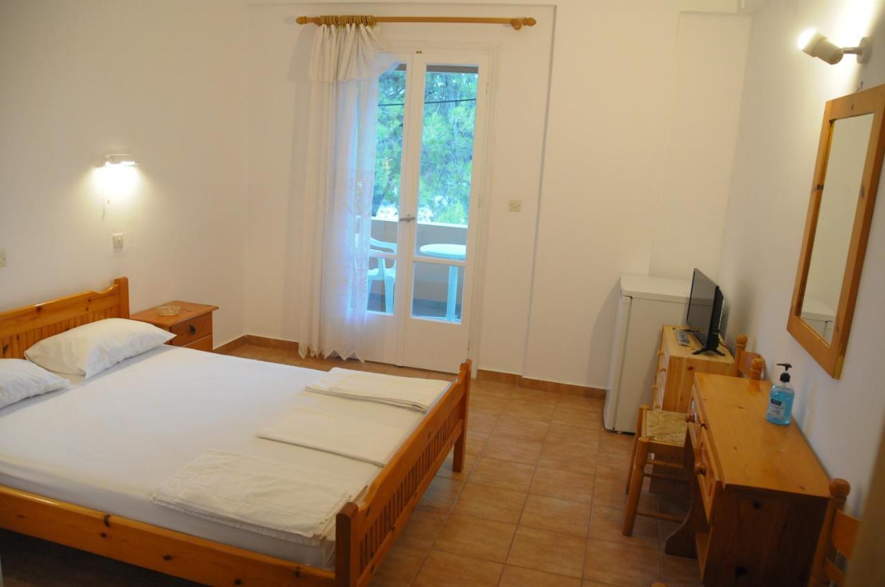 Chalikias Rooms Asprogerakata Экстерьер фото